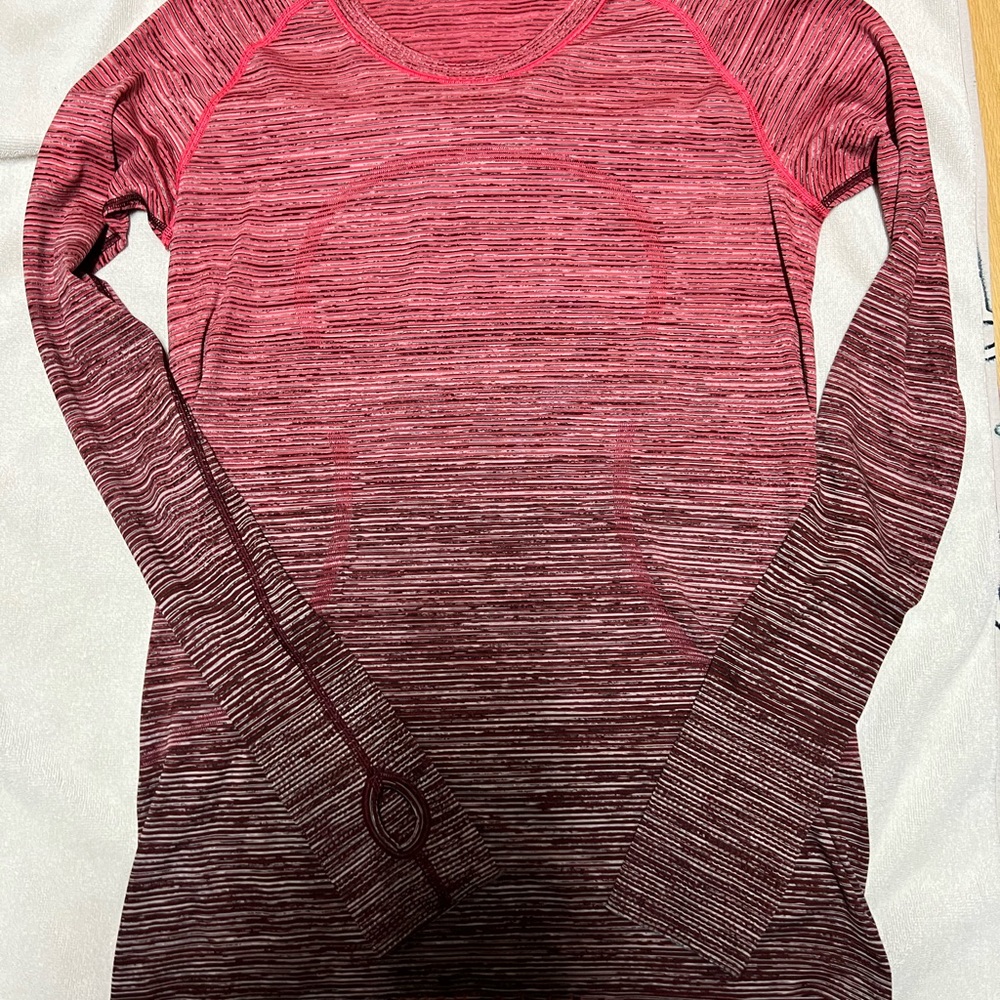 Lululemon Swiftly Long Sleeved Top